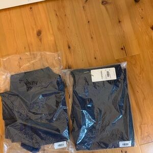 Mens mandala navy scrub set NWT in package